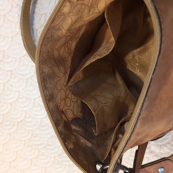 Fossil Leather Crossbody Purse - Picture 7 of 16